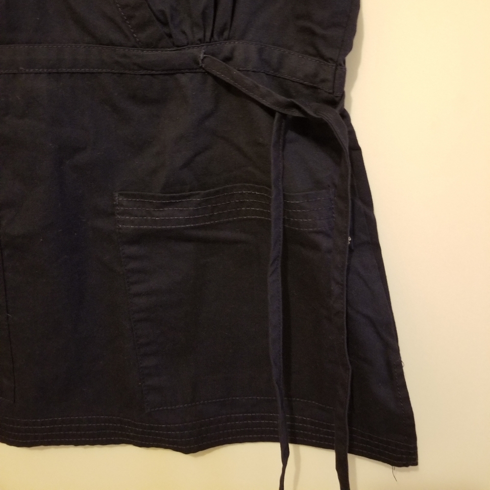 NWOT Navy Blue Women's Scrubs : Top & Pants - Picture 3 of 6